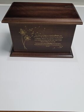 NIB Wooden Memorial Box Dandelion Wish Keepsake Bereavement Urn